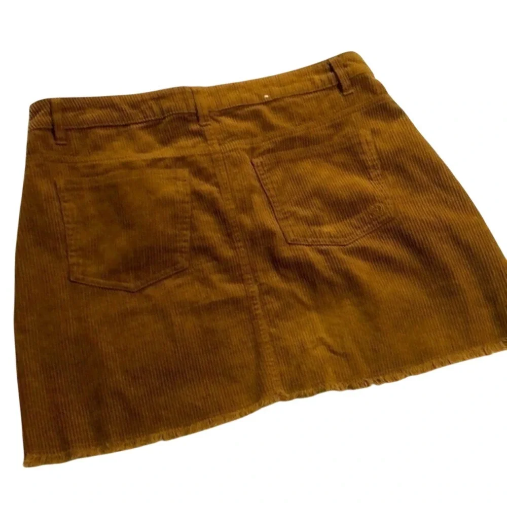 Indigo Rein Corduroy Button Front Frayed Hem Camel Brown‎ Womens Skirt Size 9/28